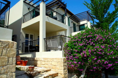 Junior Villa J001