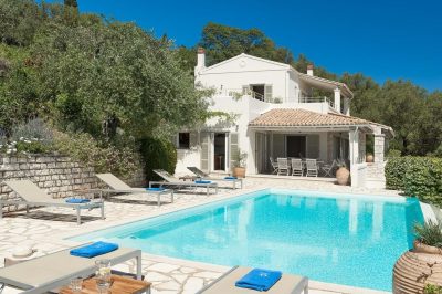 Villa Kentromadi